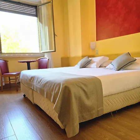 Mokinba Hotels Sant'Ambroeus Mailand Exterior foto