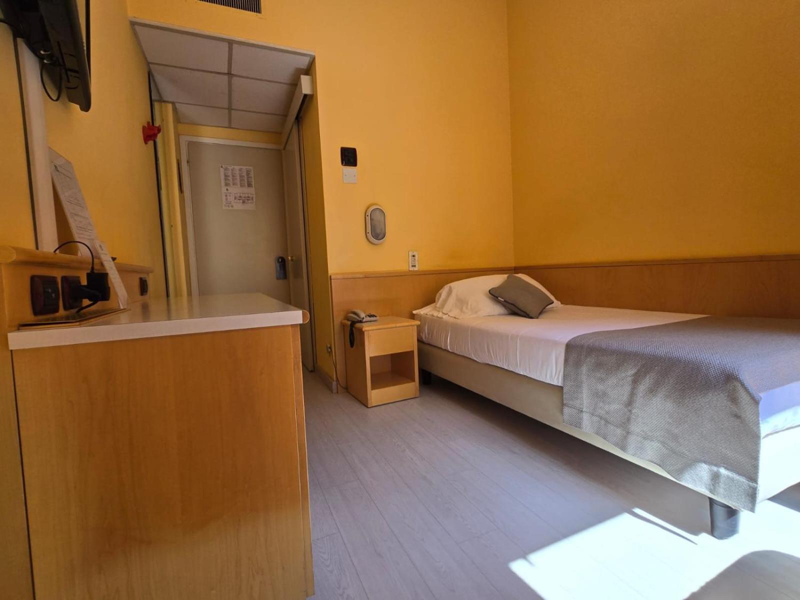 Mokinba Sant'ambroeus Hotel Milano
